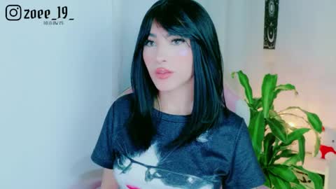 Zoe  online show from 06/01/26, 03:41