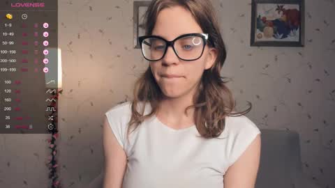 Melisa online show from 10/05/25, 07:34