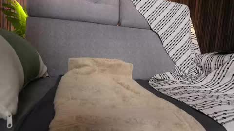 Snapshot of cutejazmin chatting on 04/29/26, 02:48 Im Jazmin online show from 04/29/26, 02:48