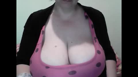 Jessy online show from 01/06/25, 06:58