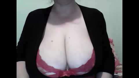 Jessy online show from 01/19/25, 09:33