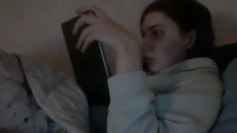 Snapshot of cutekattie chatting on 12/22/24, 05:12 cutekattie online show from 12/22/24, 05:12