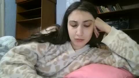 cutekattie online show from 12/04/25, 03:05