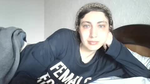cutekattie online show from 05/18/26, 03:57