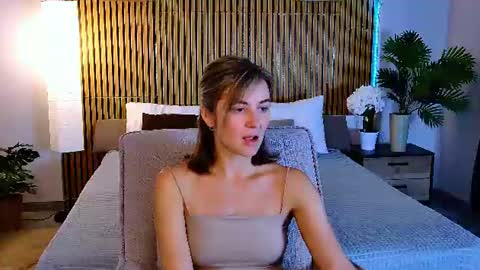 Snapshot of cutemirage chatting on 07/27/26, 02:35 cutemirage online show from 07/27/26, 02:35