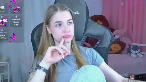 Rina online show from 09/11/25, 05:51