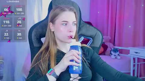 Rina online show from 09/12/25, 06:02