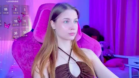 Rina online show from 09/26/25, 05:33