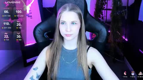 Rina online show from 10/24/25, 08:44