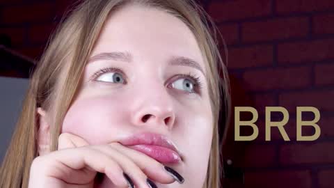 Rina online show from 11/02/25, 07:55