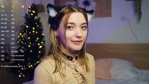 Snapshot of cutenass chatting on 01/10/26, 09:05 Mary online show from 01/10/26, 09:05