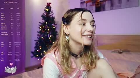 Snapshot of cutenass chatting on 02/05/26, 09:08 Mary online show from 02/05/26, 09:08