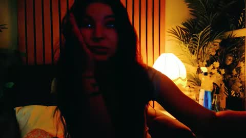 Snapshot of cuteness__girl chatting on 09/10/25, 05:07 cuteness__girl online show from 09/10/25, 05:07