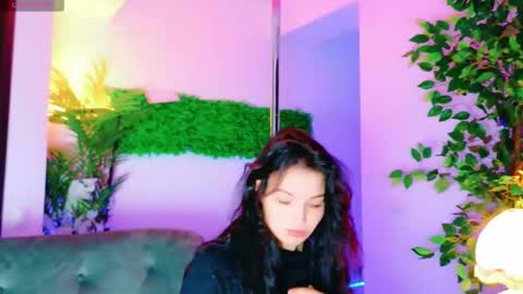 Snapshot of cuteness__girl chatting on 09/24/25, 03:54 cuteness__girl online show from 09/24/25, 03:54