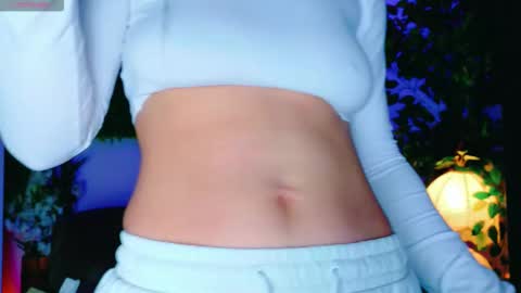 Snapshot of cuteness__girl chatting on 10/05/25, 05:17 cuteness__girl online show from 10/05/25, 05:17