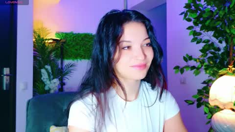 Snapshot of cuteness__girl chatting on 10/17/25, 06:38 cuteness__girl online show from 10/17/25, 06:38
