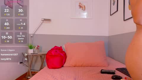 cutepetitee online show from 03/23/26, 06:56