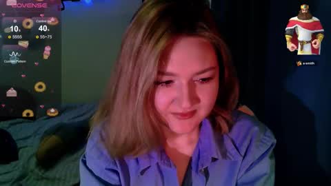 Snapshot of cutepie33 chatting on 10/20/25, 05:52 cutepie33 online show from 10/20/25, 05:52