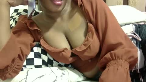 Snapshot of cutermilly chatting on 12/24/24, 09:17 cutermilly online show from 12/24/24, 09:17