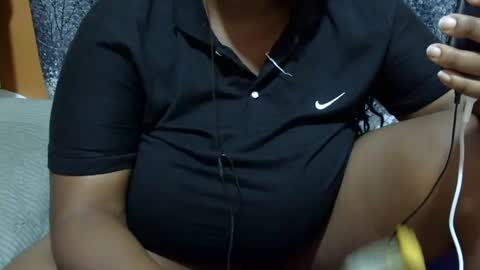 Snapshot of cutermilly chatting on 03/04/25, 12:55 cutermilly online show from 03/04/25, 12:55