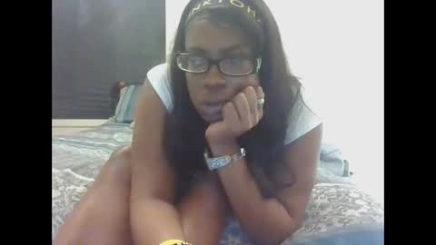 mary mack online show from 11/12/25, 03:34