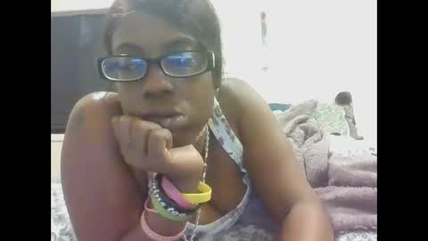 mary mack online show from 11/18/25, 09:41