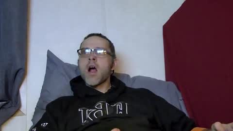 Snapshot of cuteteddybare chatting on 05/13/26, 09:06 cuteteddybare online show from 05/13/26, 09:06