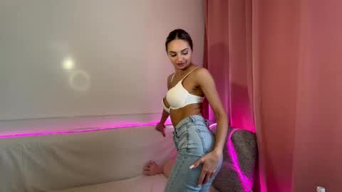 Alina online show from 03/01/26, 04:14