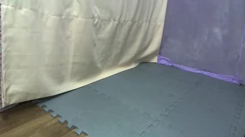 cutetinyasian143_ online show from 10/13/25, 03:28