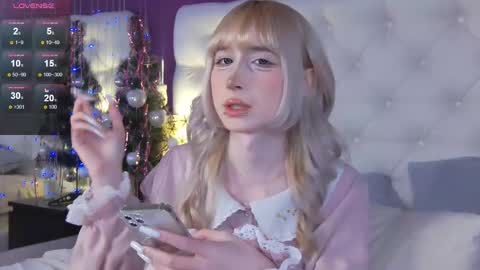 Tomie online show from 12/20/25, 10:39