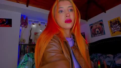 Snapshot of cuteweed420 chatting on 01/04/25, 05:37 cuteweed420 online show from 01/04/25, 05:37
