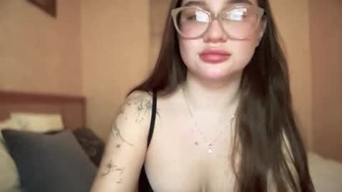 CuteAnn online show from 11/18/25, 06:56