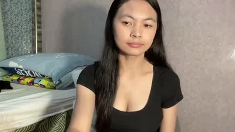 cuteycake_vie online show from 06/25/26, 06:40