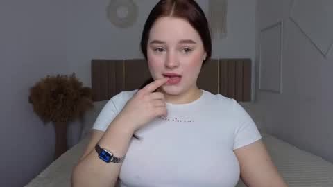 Nika  online show from 02/07/26, 01:59