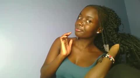 cutie_choco online show from 12/18/25, 07:20