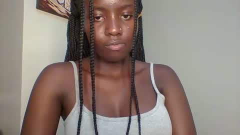 cutie_choco online show from 04/22/26, 03:13