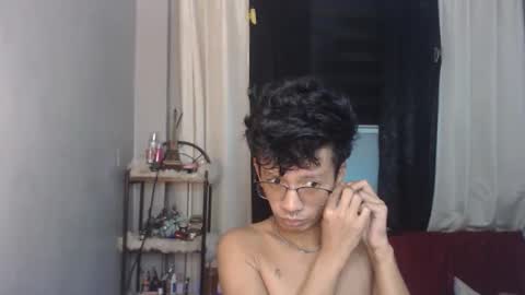 Snapshot of cutie_mico chatting on 10/10/25, 07:57 cutie_mico online show from 10/10/25, 07:57