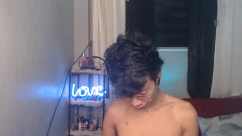 Snapshot of cutie_mico chatting on 10/12/25, 08:52 cutie_mico online show from 10/12/25, 08:52
