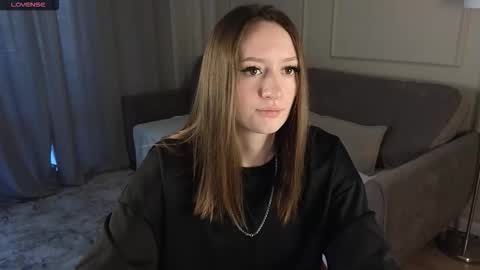 Kate online show from 09/18/25, 08:16