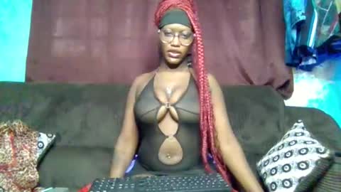 Snapshot of cutie_pumpkin_ chatting on 05/20/26, 06:30 CUTIE online show from 05/20/26, 06:30