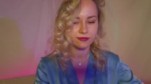 cutie_xoxo_ online show from 05/26/26, 07:48