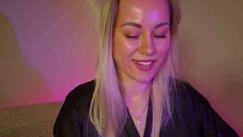 cutie_xoxo_ online show from 05/31/26, 06:09