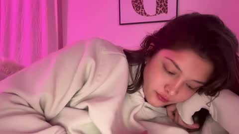 Cutieoggg420 online show from 11/20/25, 09:36