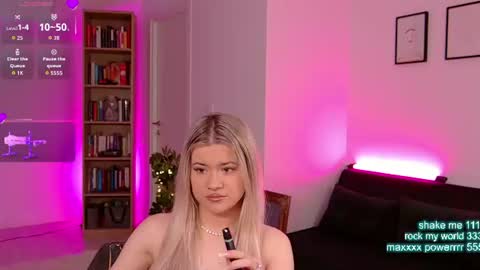 cutiepie69__ online show from 06/20/26, 07:27