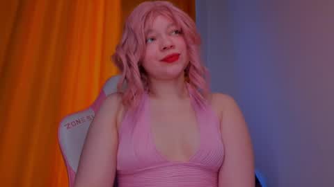 Snapshot of cutiesue chatting on 05/20/26, 12:11 CutieSue online show from 05/20/26, 12:11
