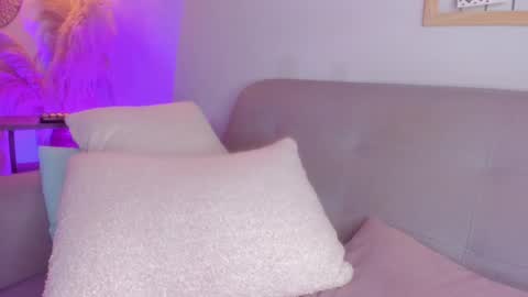 Hannah online show from 02/25/25, 03:52