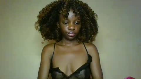 Snapshot of cutty_teshy chatting on 03/03/25, 12:05 cutty_teshy online show from 03/03/25, 12:05