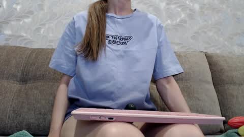 Lucy online show from 04/04/26, 07:55