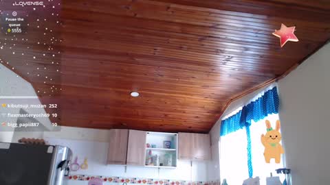 LIZETH online show from 02/07/25, 02:26