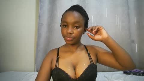 Snapshot of cutypookie chatting on 09/19/25, 05:09 cutypookie online show from 09/19/25, 05:09